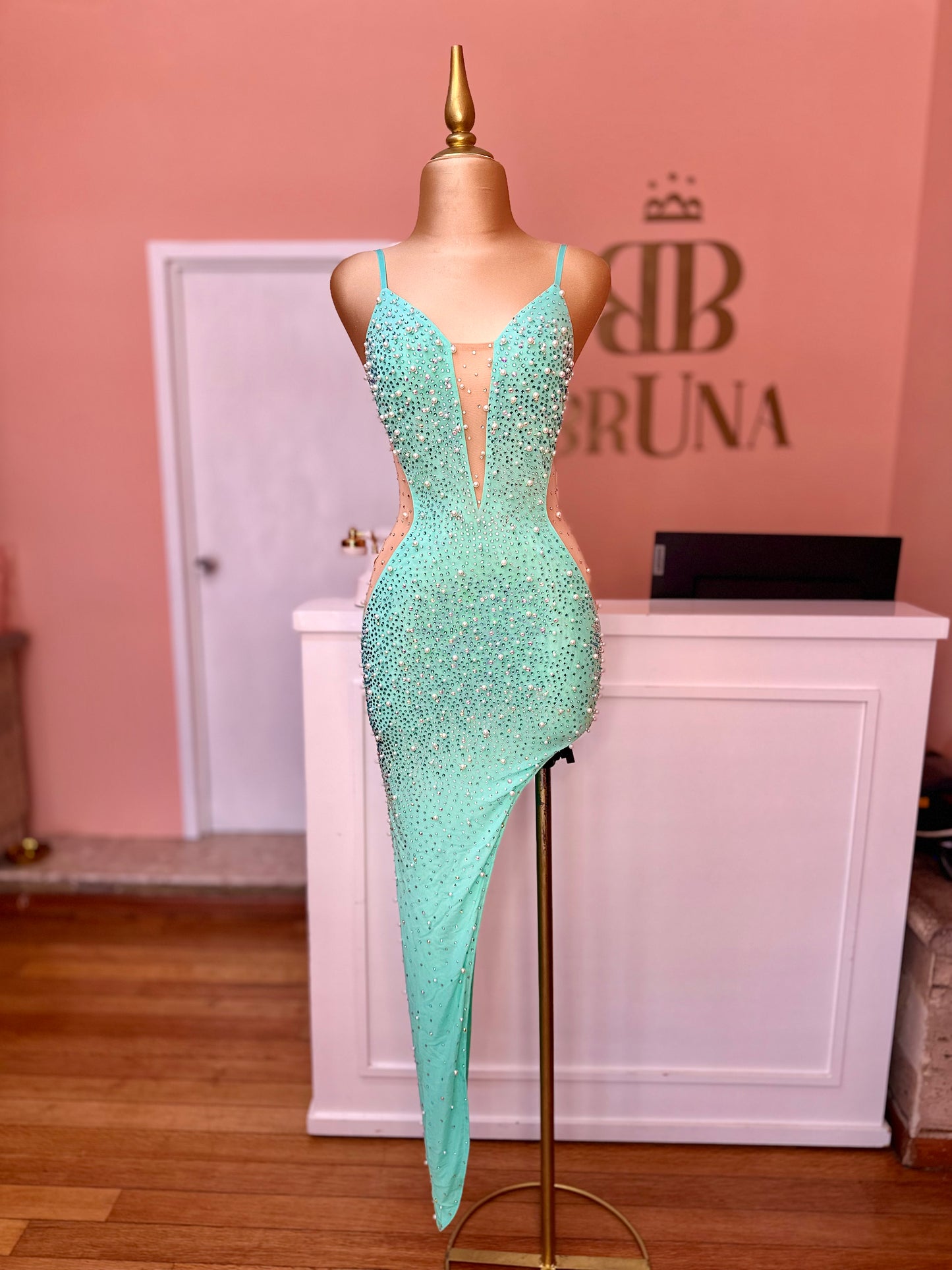 Vestido turquesa cristales