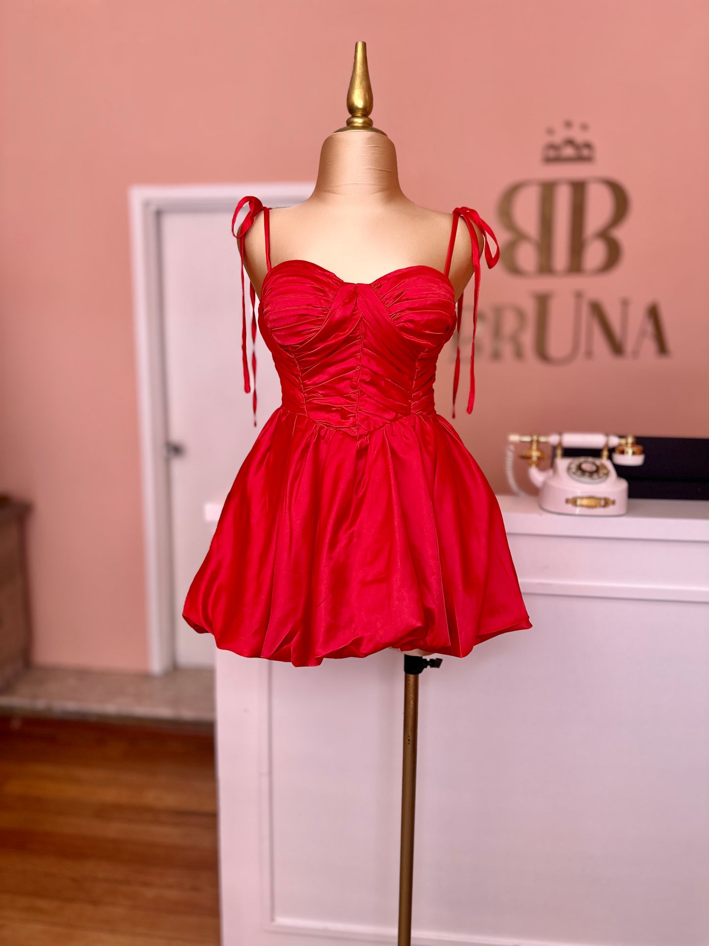 Vestido rojo bubble hem