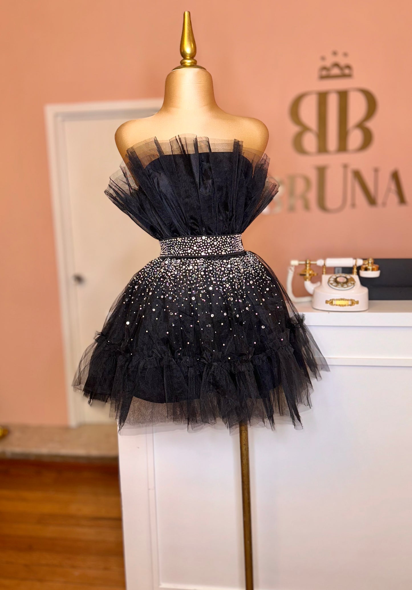 Vestido negro tul